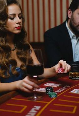 game crypto Debet